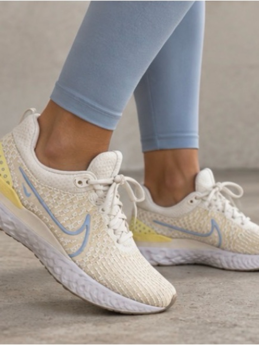 Nike ReactX Infinity Run 4 Cream Yellow Blue Sneakers 6.5
